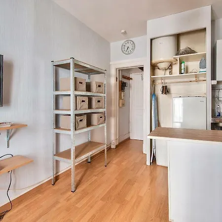 Apartment Functional Studio In The 15th Arr Paris